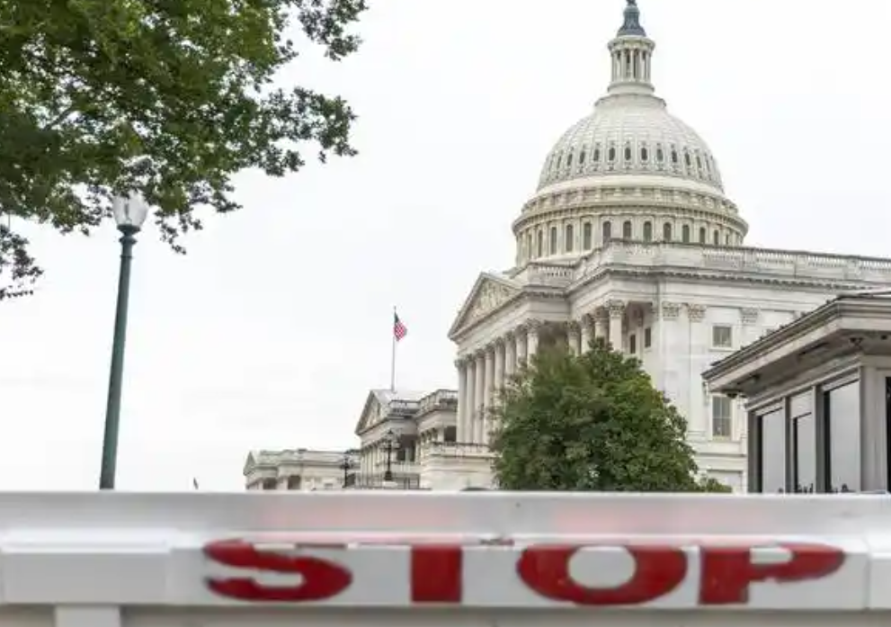 美政府停摆现转机 民主党或愿妥协支持重开政府