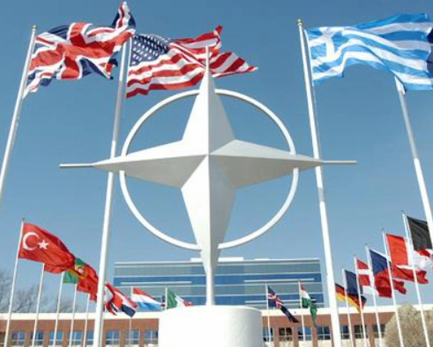 泽连斯基：乌克兰已放弃加入北约