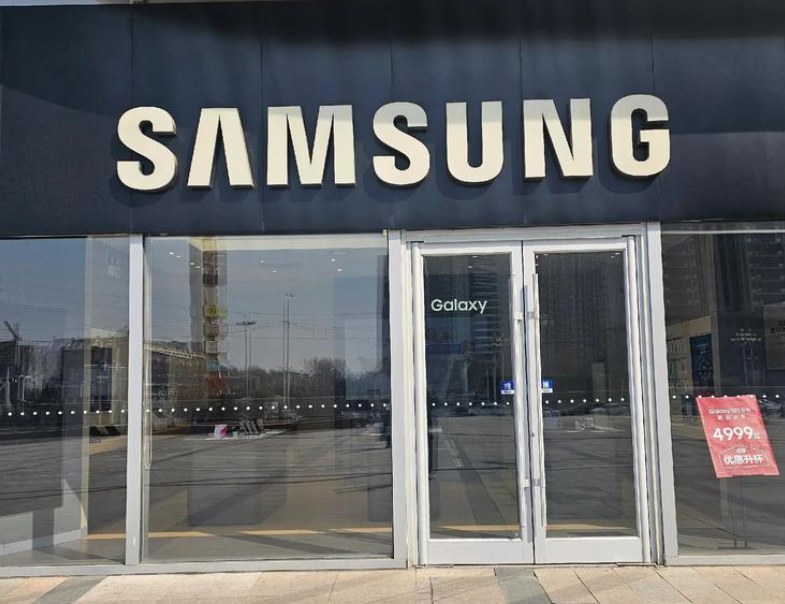 韩媒：三星 HBM4 在英伟达测试中斩获最高分