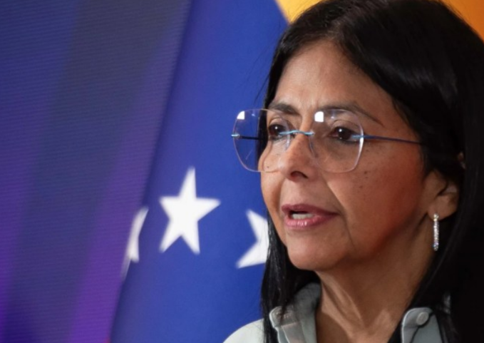 委内瑞拉代总统称“不会服从外部命令”