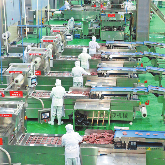 美国最大牛肉加工厂之一将举行罢工，或导致牛